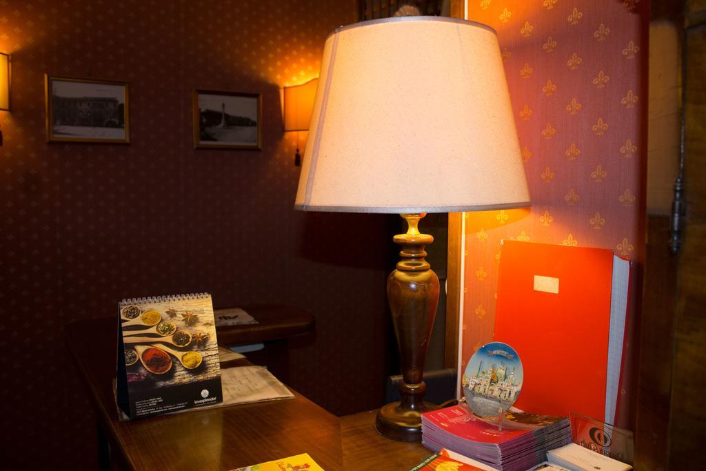 Hotel Tito Mestre Extérieur photo